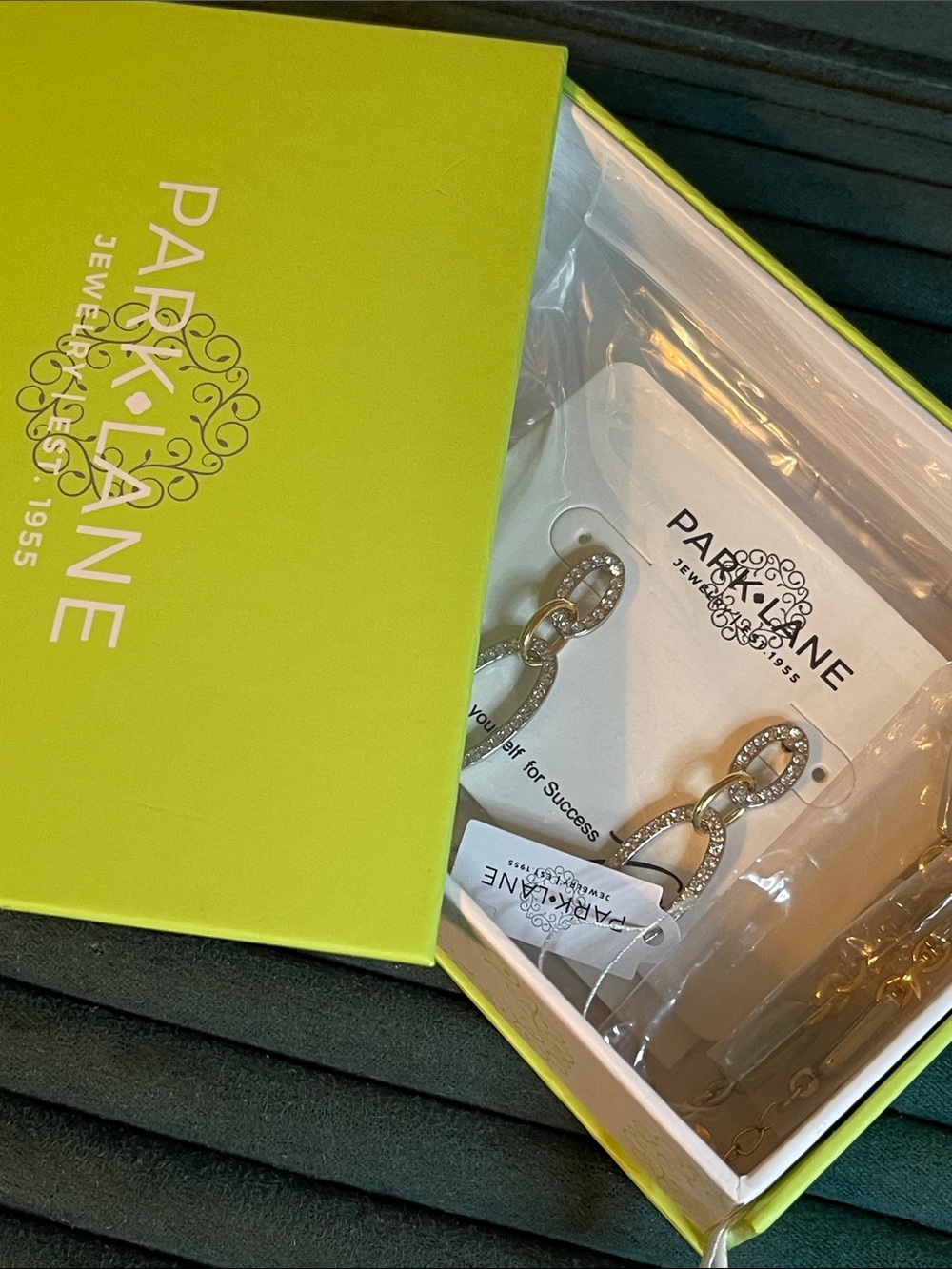 Park Lane Limited Edition “Arctic” Sparkle Box Full Set January 2026 - Picture 13 of 13